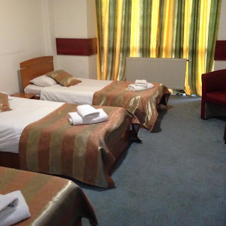 קריובה Hotel Lido מראה חיצוני תמונה